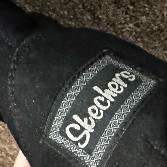 EUC Sketchers Women's Sz 9 Warm lined snow rain Boots Black Suede Button shoes - Picture 2 of 5